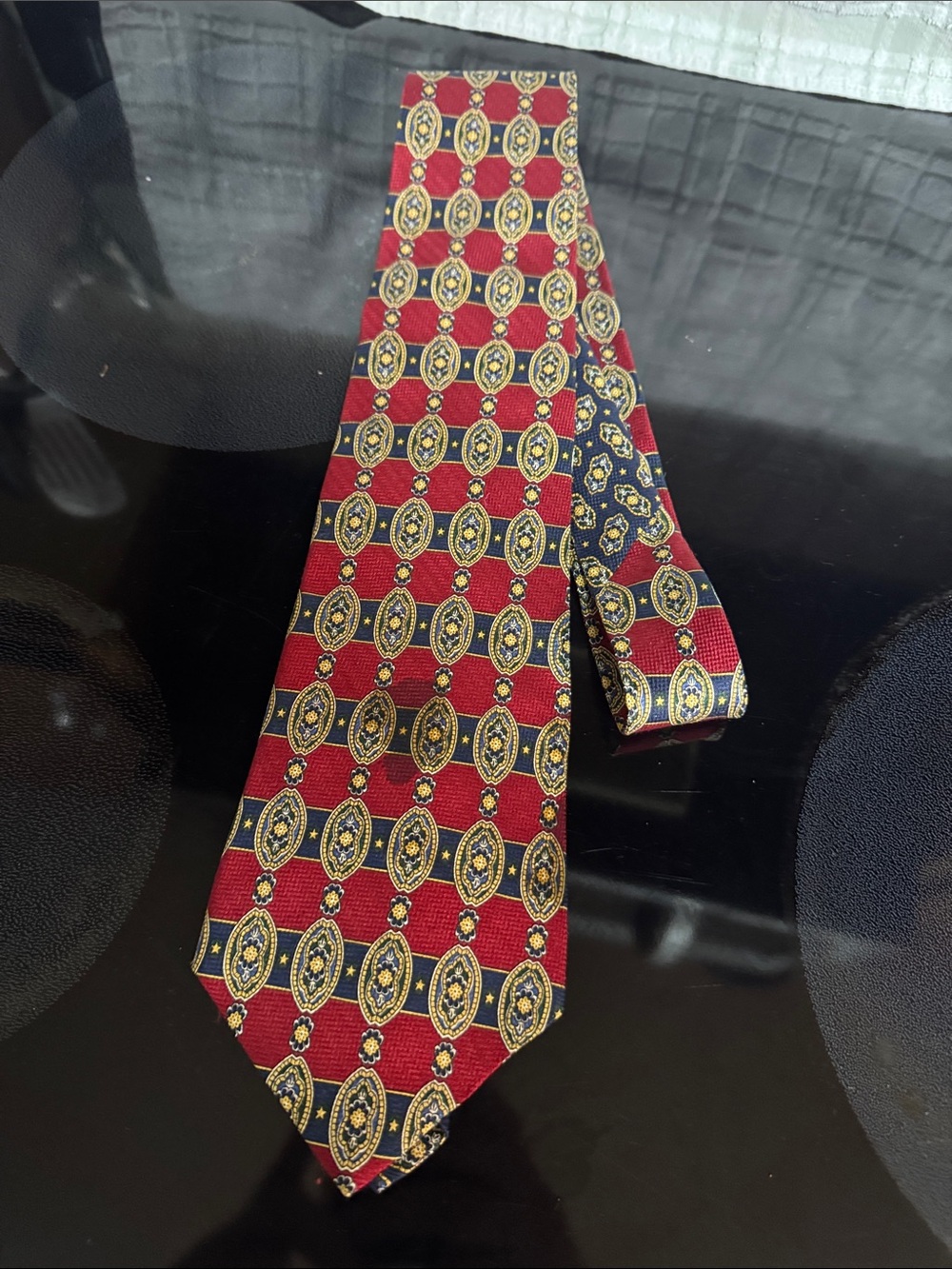 Tommy Hilfiger 100% Italian Silk  Red, Navy and Gold Medallion Men's Tie